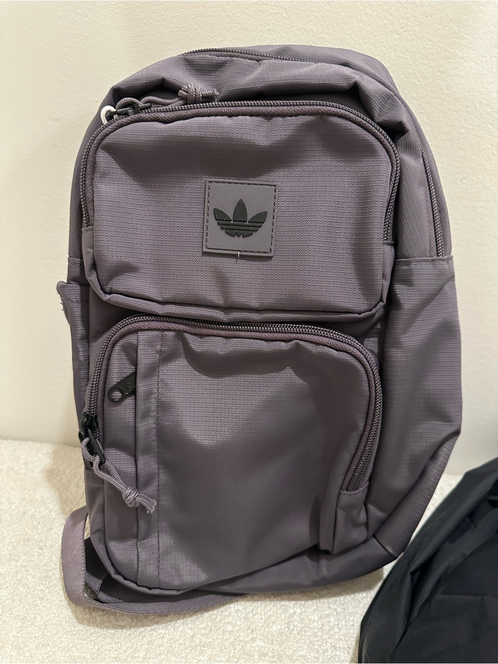 adidas Men’s cross body pack  - Slate Gray